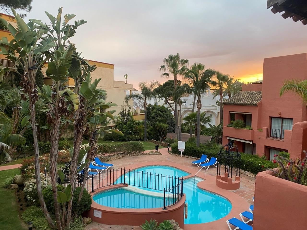 Elviria Paradiso Apartment Marbella Buitenkant foto
